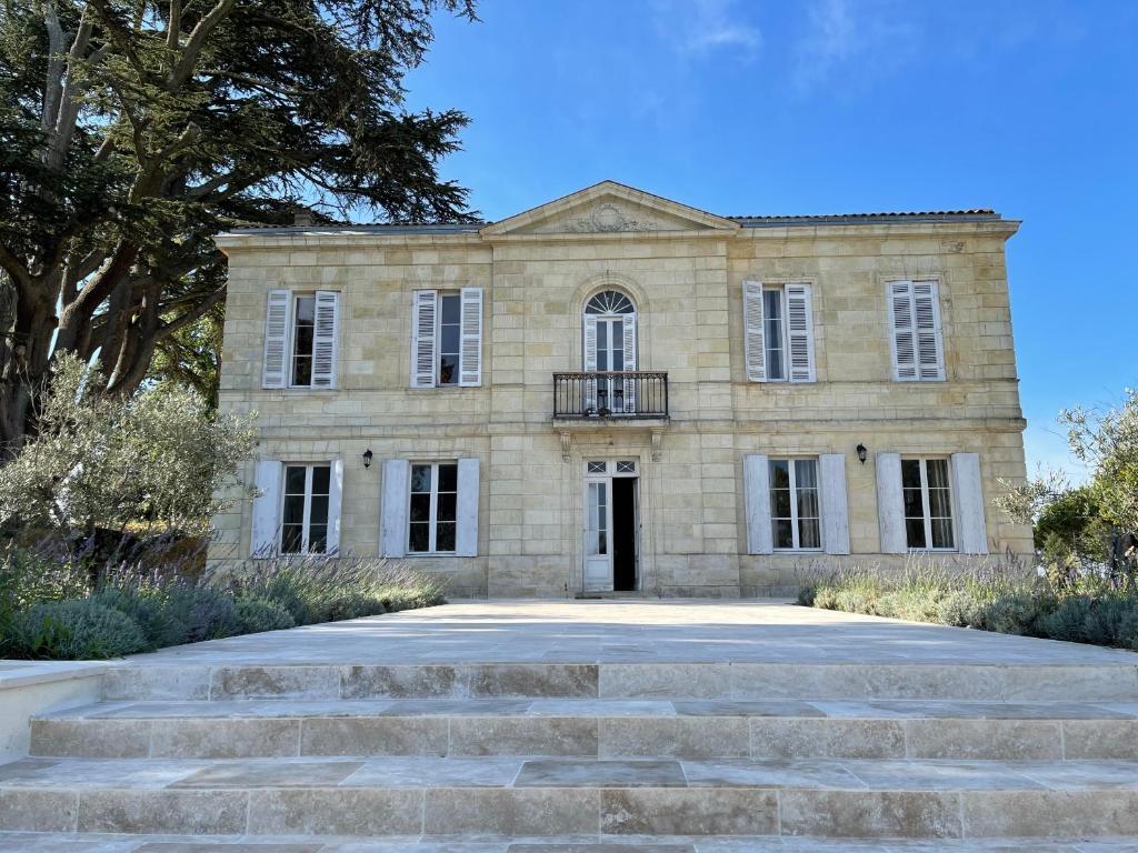 Maison d'hôtes Chateau Erigoye 1Bis route de la Source, 33750 Beychac-et-Caillau