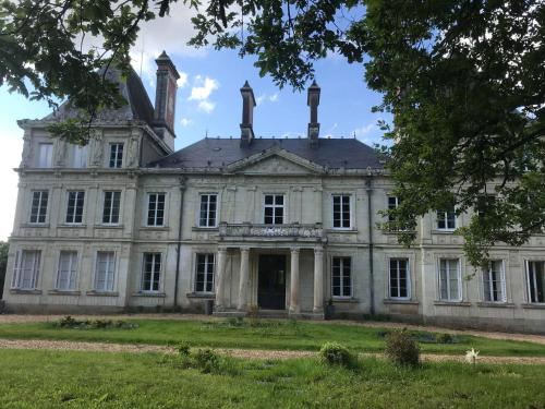 Maisons de vacances Chateau L' Escale Le Fort Saint Herblon Saint-Herblon
