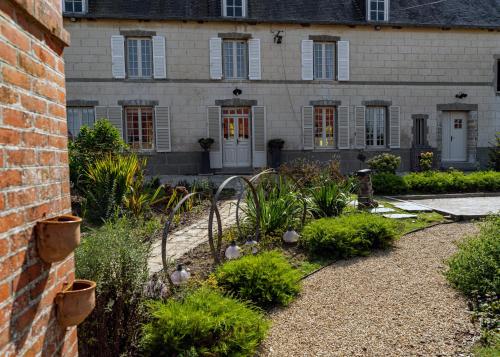 Chateau Le Colombier Brévands france