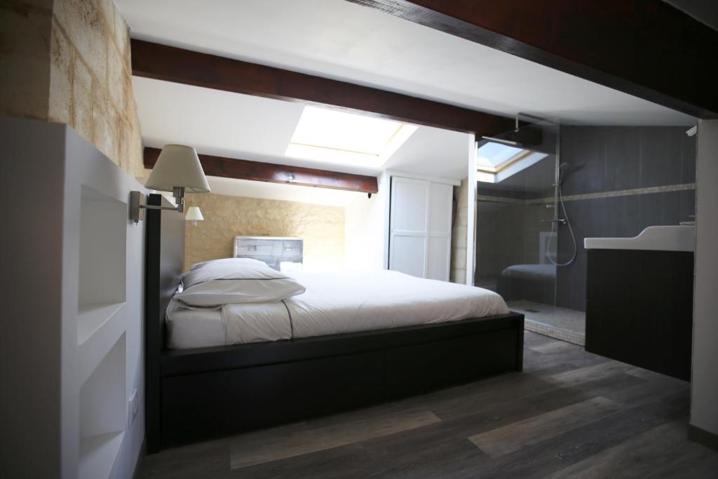 Maisons de vacances Château Le Noble Studio ou Appartement 5 Route du Lavoir, 33750 Saint-Germain-du-Puch