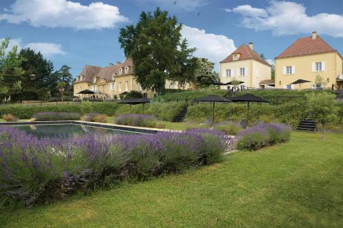 Hôtel Château Les Merles et ses Villas Tuilières Mouleydier