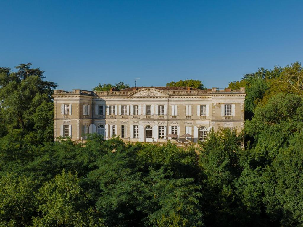 B&B / Chambre d'hôtes Château Marcellus Au Château, 47200 Marcellus