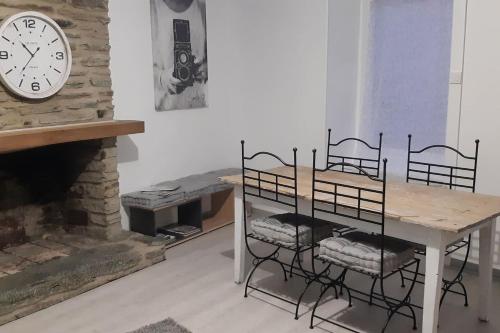 Appartement CHE F3 gauche Terrasse jardin barbecue hypercentre wifi 32 Rue Gambetta Cherbourg-en-Cotentin