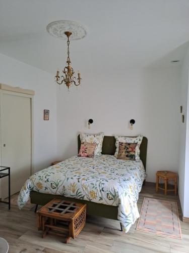 chez céline Sens-de-Bretagne france