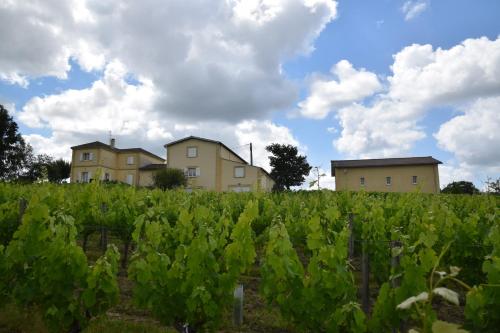 Maison de vacances Chez Claude et Aline 1 lieu-dit FONTENELLE Puynormand