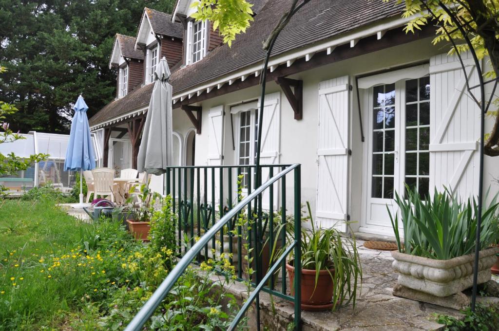 Séjour chez l'habitant Chez Cyril et Vi 7 Rue de la Côté Chaude, 37530 Saint-Règle