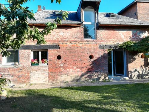Maison de vacances Chez Flo 3 Rue de l'Église Ry