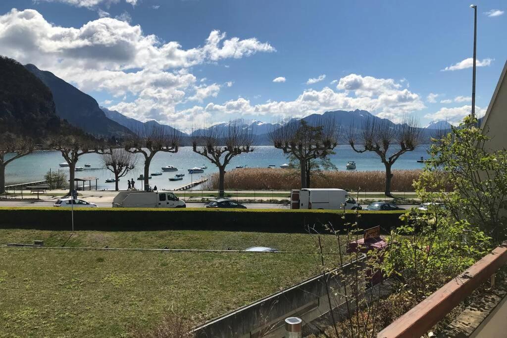 Appartement CHEZ JACQUES - terrasse avec vue lac et montagne 62 Rue Centrale, 74940 Annecy