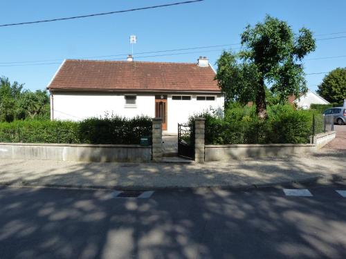Maison de vacances Chez Jeannette 25 route de serves Lacanche