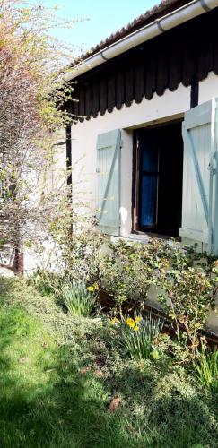 Maison d'hôtes Chez Josie, Gîte et jardin privé, indépendant, calme, parking gratuit, 2 Rue Cauchoise Francheville