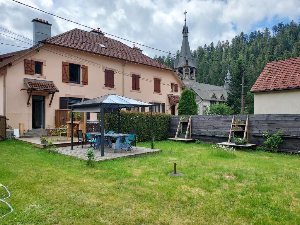 Maison de vacances Chez Laetitia 15 Rue de l'Église Saint-Etienne, 88400 Gérardmer