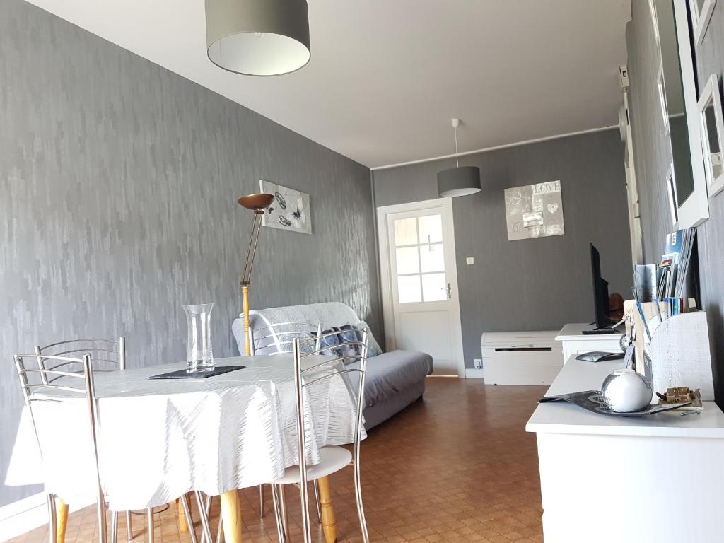 Appartement Chez Micka 2c Avenue du Maréchal de Lattre de Tassigny, 88400 Gérardmer