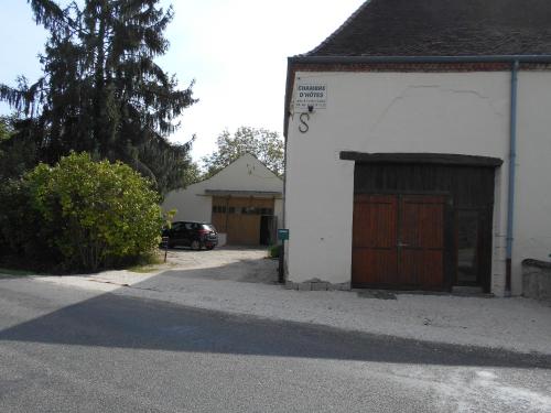 Chez Scallan B&B Sens sur Seille france