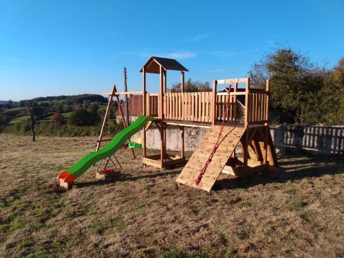 Maison de vacances Chez Sivade Gîte Chez Sivade La Crouzille