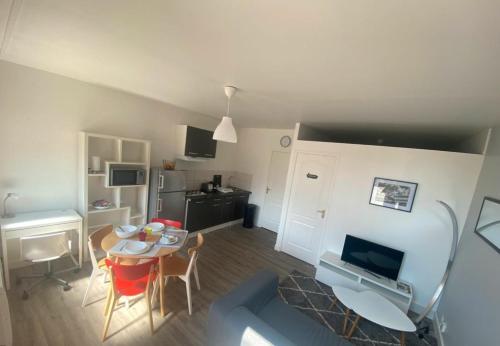 Appartement Chez tchoppa 10 Rue des Epinettes Vierzon