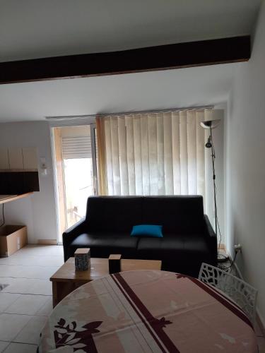 CHEZ TINOU appartement T2 saisonnier Florensac france