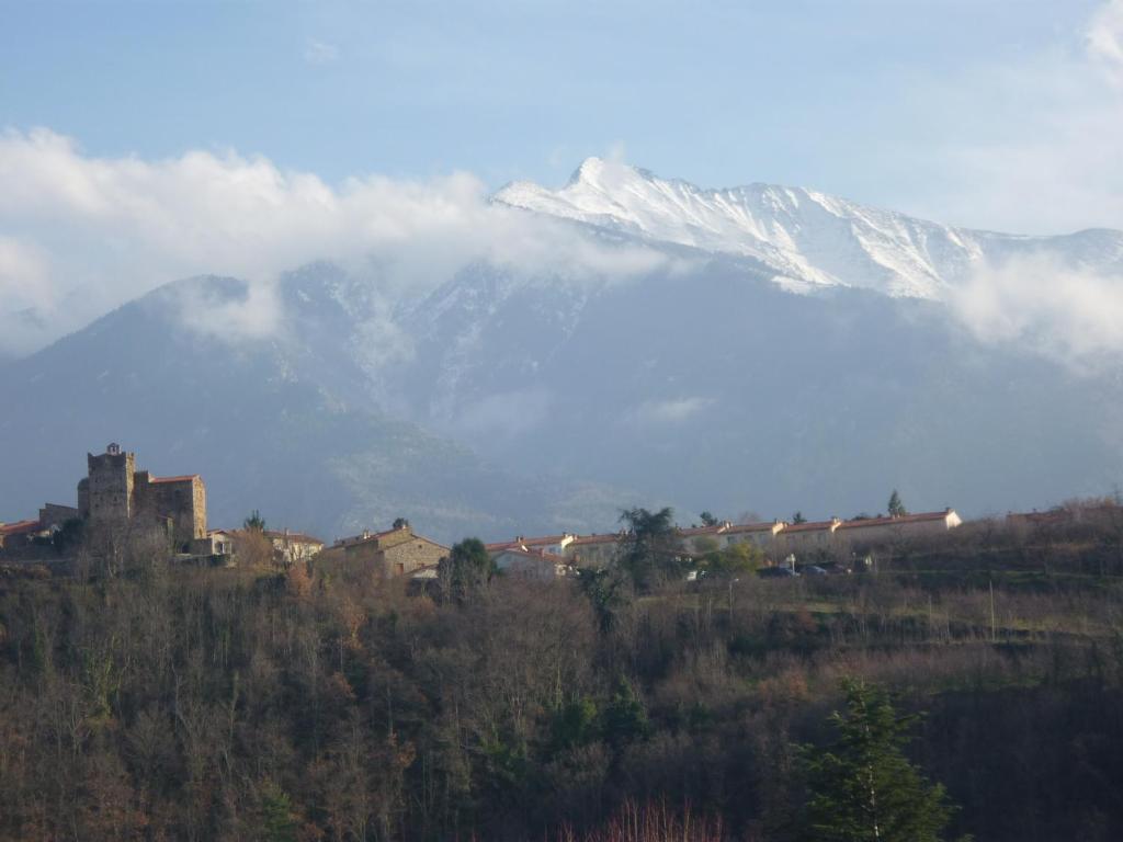 B&B / Chambre d'hôtes Chez Vivi 3 Rue de la Grotte, 66500 Ria