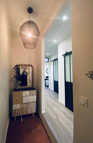 Appartement Chic, Charmant et Lumineux ~ Design apartment 2 chambres avec balcon 12 Rue de Tunis Sète