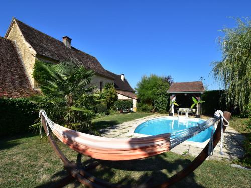 Maison de vacances Chic Holiday Home in Aquitaine with Swimming Pool  Nanthiat