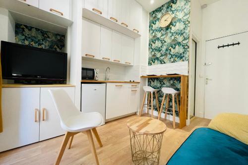 Chic studio located in the city center Tours france