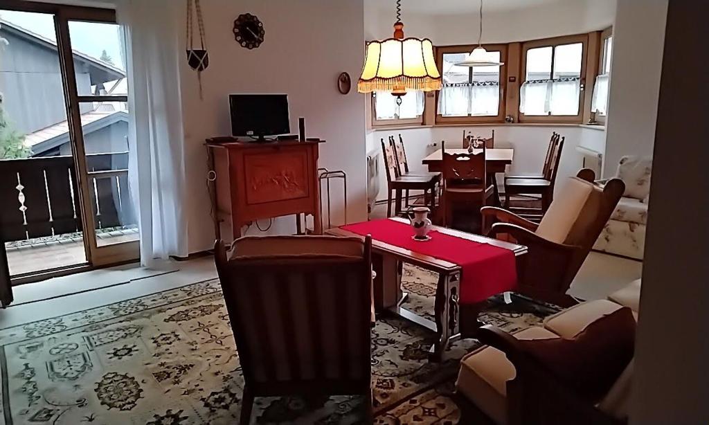 Appartement ciao-aschau FeWo Volkmann Asternweg 2, 83229 Aschau