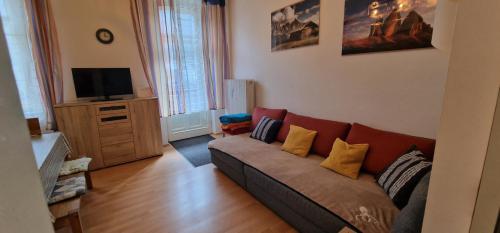 Appartement ciao-aschau Haus Burg HB Ap104 Pabst Kampenwandstr 94 Aschau