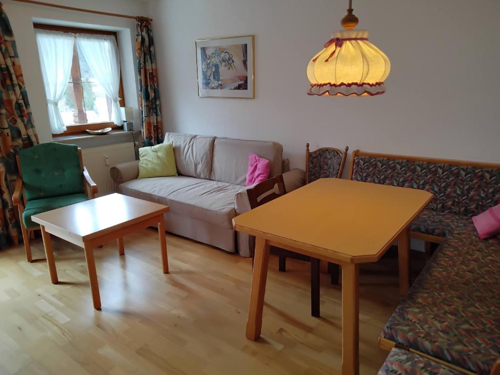 Appartement ciao-aschau Sachrang Feriendorf SFD FeWo 308 Förster Karspitzweg 20, 83229 Aschau