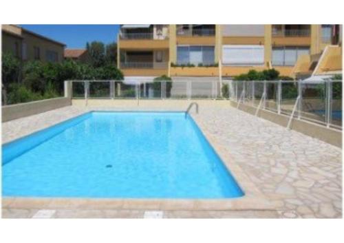 Cimm Valras Appartement dans une résidence avec piscine a 100m de la plage Valras-Plage france