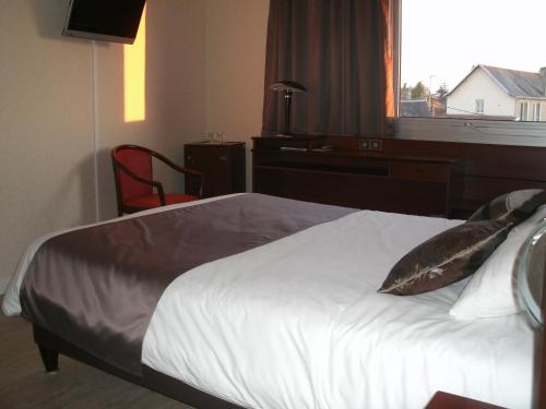 Cit'Hotel Saint Jacques Parthenay france