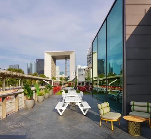 Hôtel citizenM Paris La Défense 194 Jardin de l'Arche Nanterre