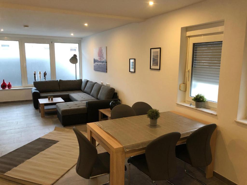 Appartement City Apartment Dietze 120 Roermonder Straße, 52531 Übach-Palenberg
