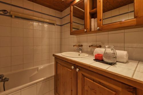 Appartement City Center Apart, Swimmingpool , Free Parking 45 Passage du Grepon Chamonix-Mont-Blanc