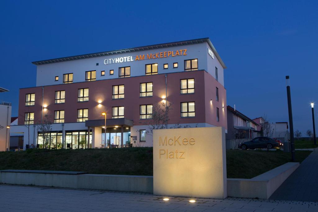 Hôtel CityHotel am McKeePlatz Sophie-Scholl-Straße 2, 74564 Crailsheim