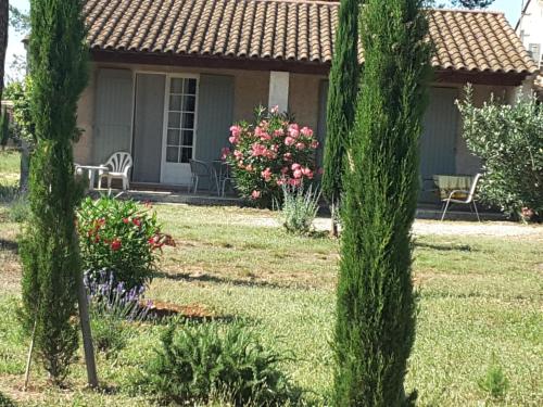 Maison d'hôtes clair de lune plateau de la crau mas clair de lune Saint-Rémy-de-Provence