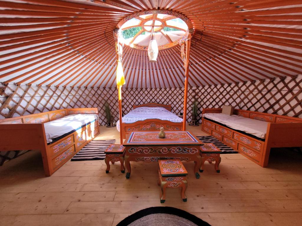Tente de luxe Clos Des Monts Hameau Raux st ouen des besaces, 14350 Saint-Martin-des-Besaces