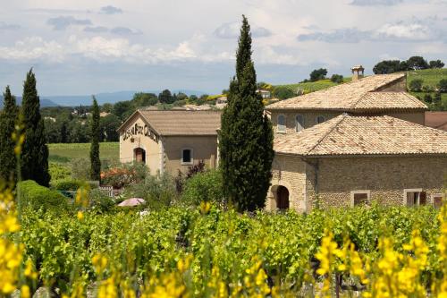 Clos Du Père Clément Visan france