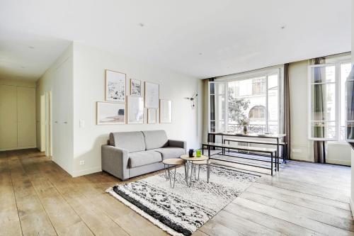 Appartement CMG - Beaubourg / Châtelet 56 Rue Beaubourg Paris