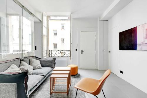 Appartement CMG Beautiful Studio Saint-Paul Marais 2P-1BR 37 Rue Vieille du Temple Paris