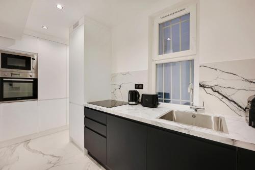 Appartements CMG - Gare Saint Lazare 7 Rue Saint-Lazare Paris