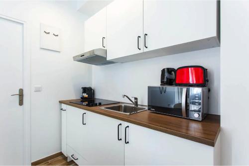 Appartement CMG Place de Clichy - Metro Europe 16 Rue Moncey Paris