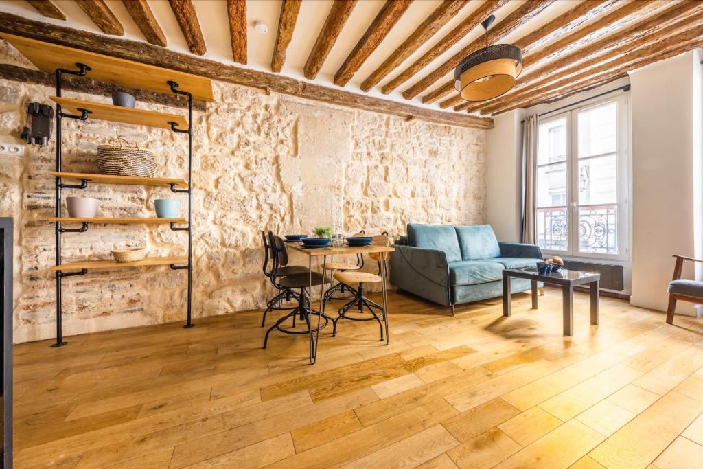 Appartement CMG République / Montorgueil __ Nazareth G 49 Rue Notre Dame de Nazareth, 75003 Paris