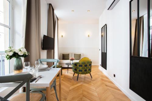 Appartements CMG Résidence République - Rue Béranger 7 Rue Béranger Paris