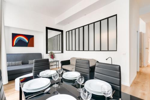 Appartement CMG Saint Germain des Prés - Odéon 2 152 Boulevard Saint-Germain Paris