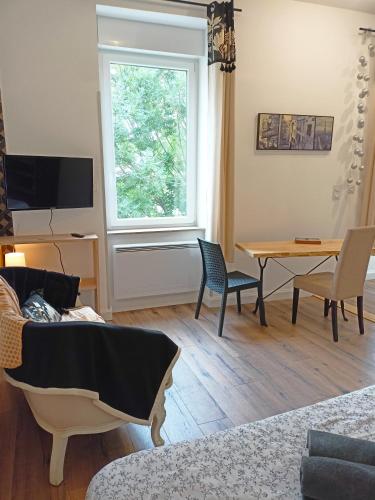 Appartement Cocon au Cœur de ville Rez de chaussée au calme 28 Rue de la Fraternité Millau