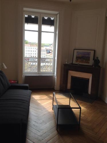 Appartement Cocon au pied de la Croix Rousse 23 quai Joseph Gillet Lyon