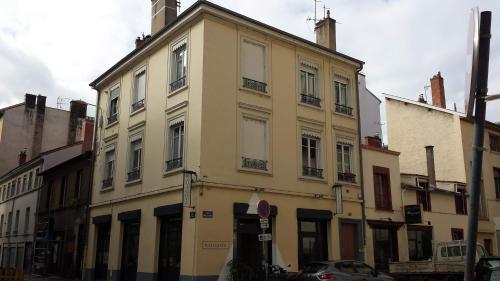 Appartement cocon des artistes 76 Rue Mazenod, 69003 Lyon, France Lyon