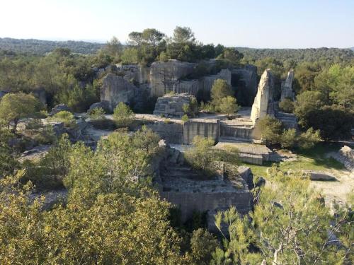 Maison de vacances Cocon en pleine nature avec piscine privative 18 Chemin des Corbières Junas