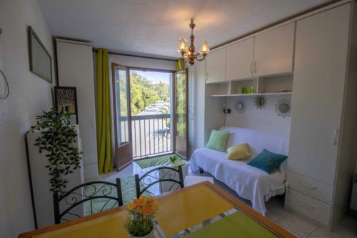 Appartement Cocoon For 2 With All Comfort Near The Beach 95 Rue de la Batterie Saint-Raphaël