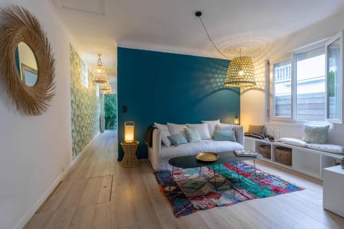 COCOON KEYWEEK Holiday House with lovely patio in Biarritz city center Biarritz france