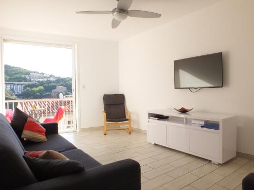 Collioure - Modern Beachside Apartment Joey Collioure france